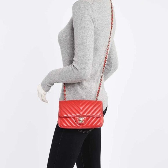 Chanel Red Chevron Quilted Lambskin Leather Classic Rectangular Mini Flap Bag - Picture 8 of 10